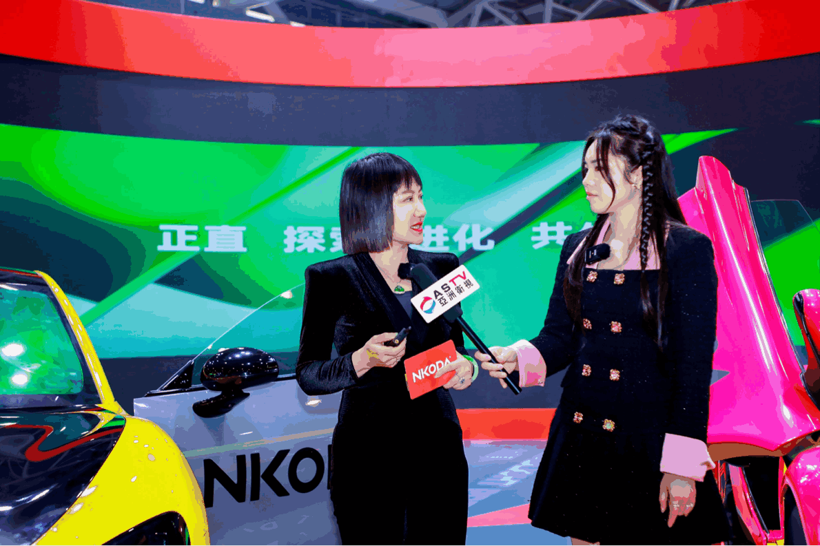 纳科达双核智造领跑、 深圳车展掀汽车膜革新浪潮
