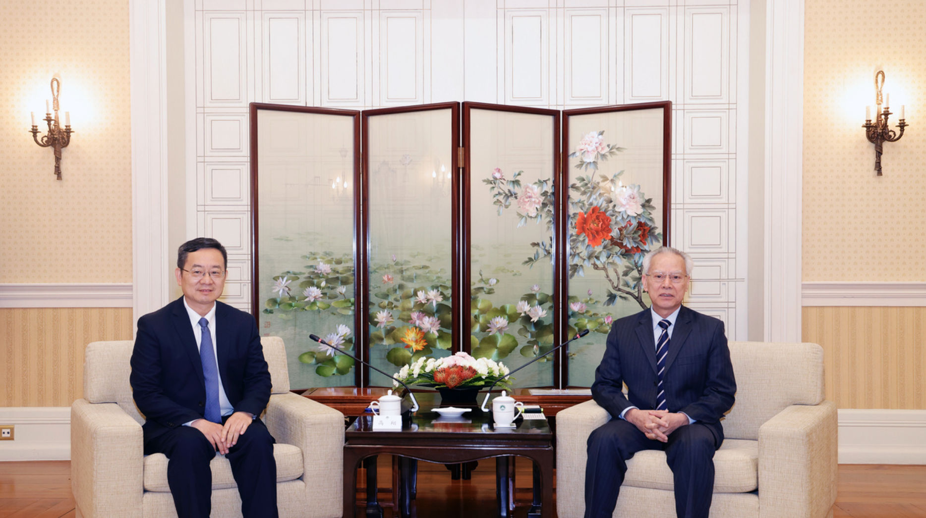 澳门行政长官岑浩辉会见中国社科院院长高翔