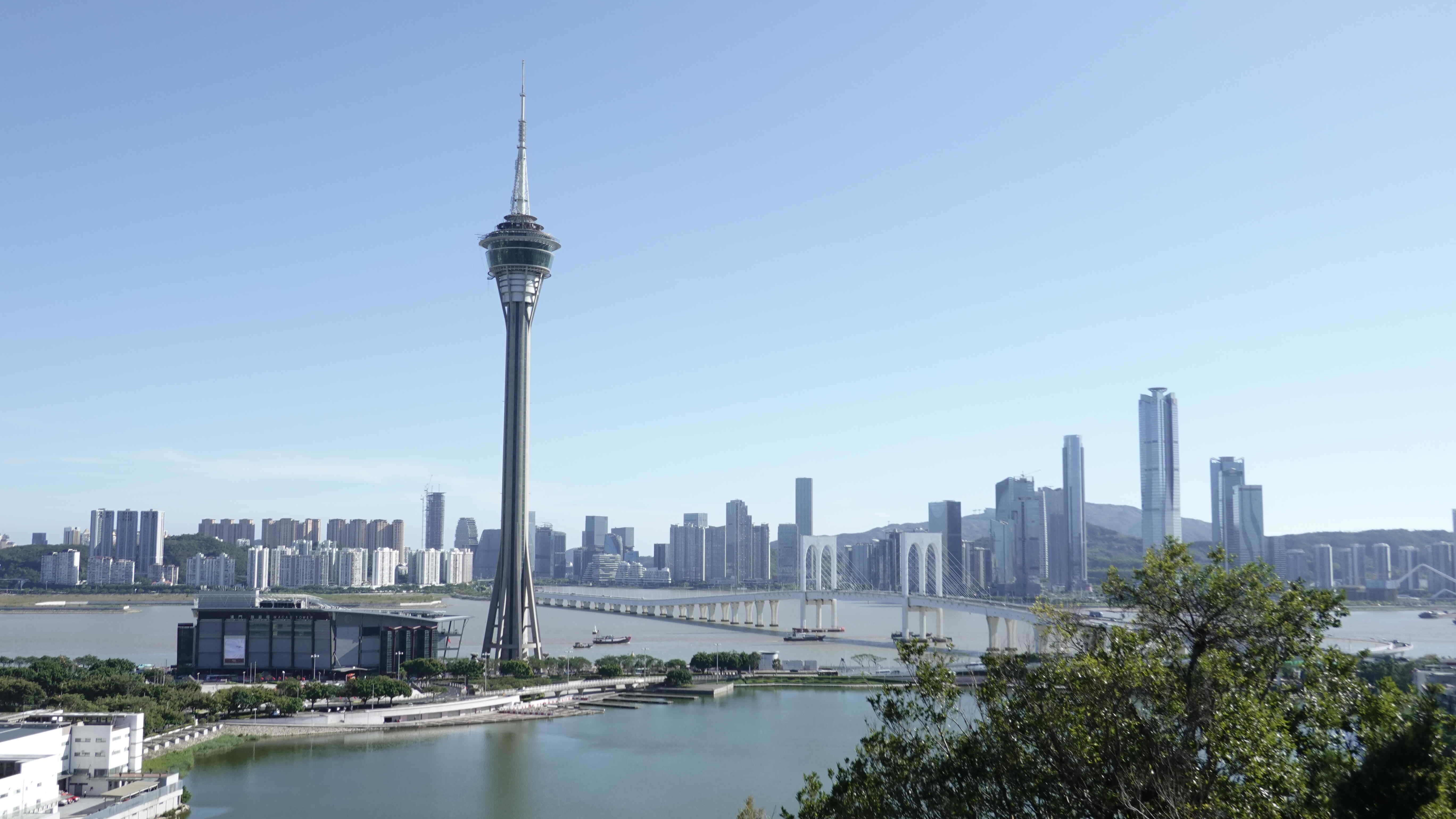 第二十五届澳门美食节盛大开幕！十七天环球美食盛宴点燃西湾湖