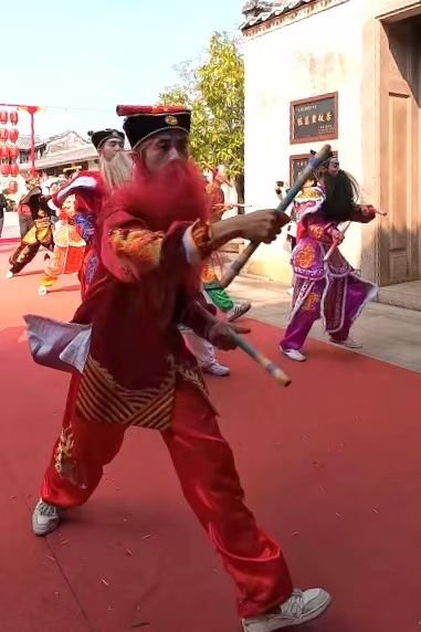 华服邂逅潮汕美食：“亚视华服中国行”启动潮汕美食文化寻觅之旅